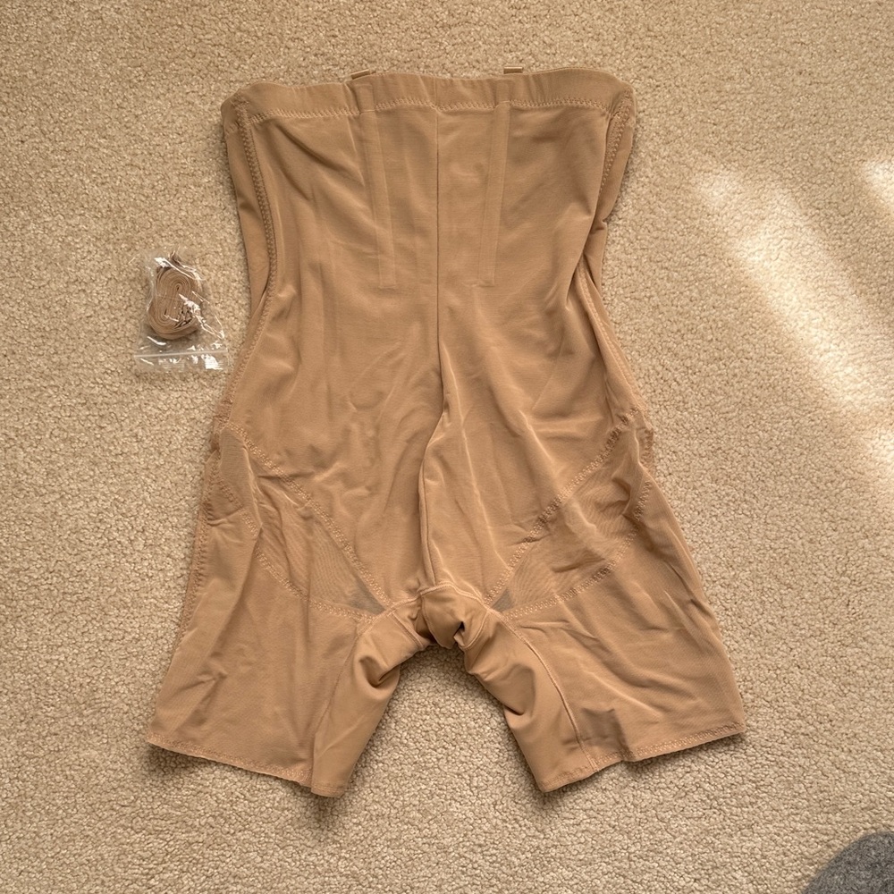 Honeylove SuperPower Short NWOT - Picture 3 of 6